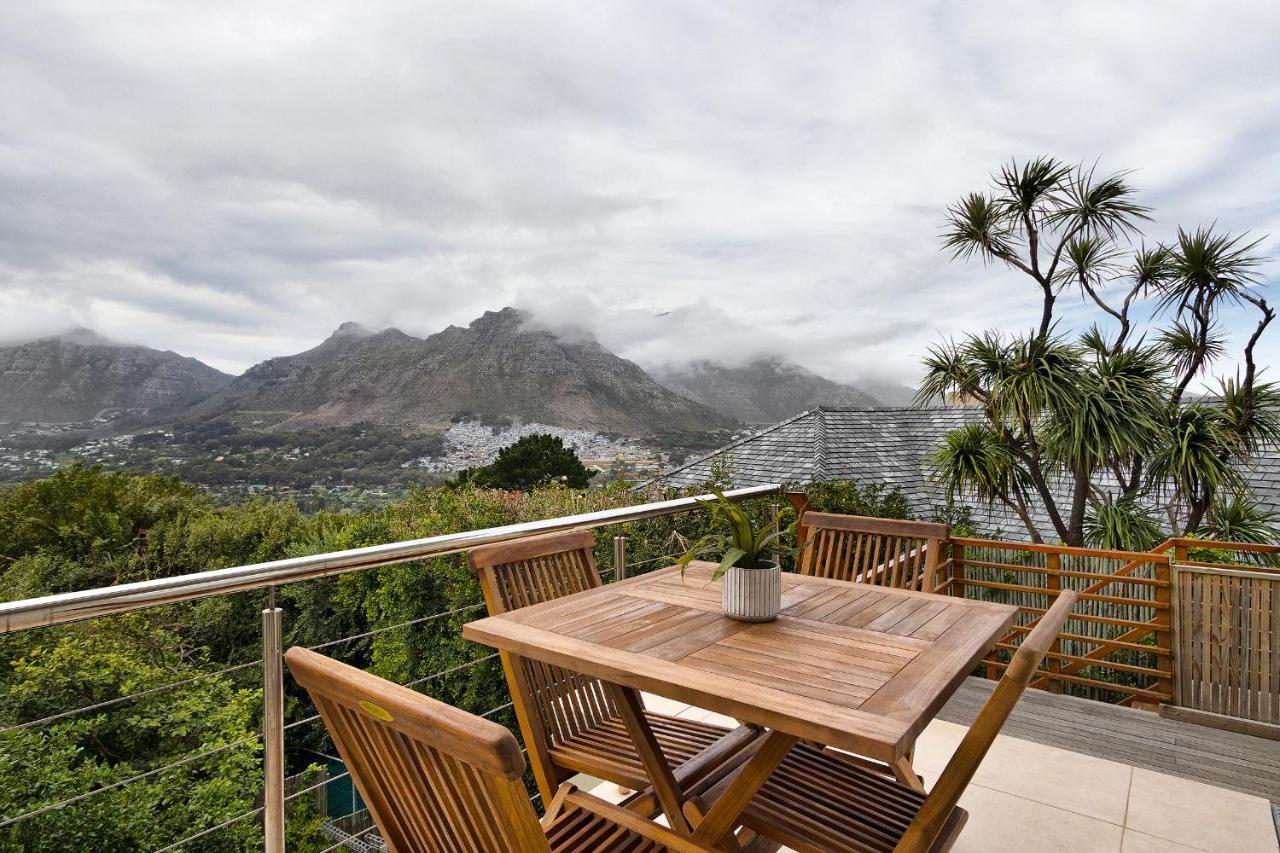 Mount Bay Hotel Houtbaai Buitenkant foto